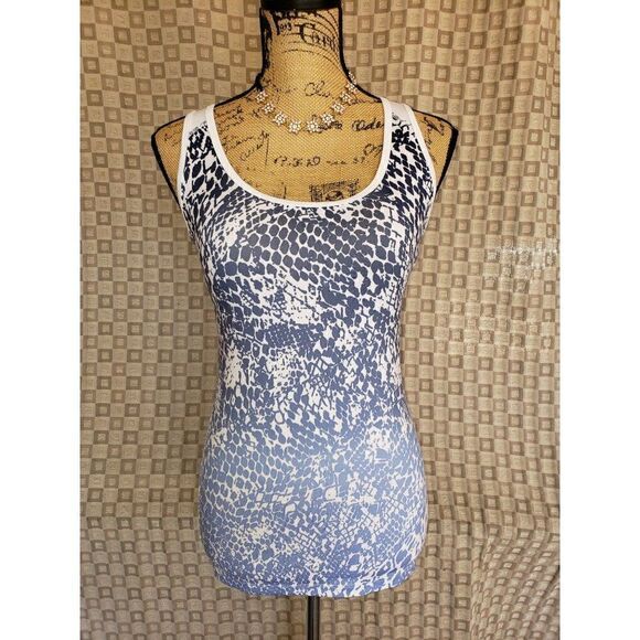 Women's Tank Top Athletic Racerback Workout Graphic Tank XS NWOT - Picture 3 of 6